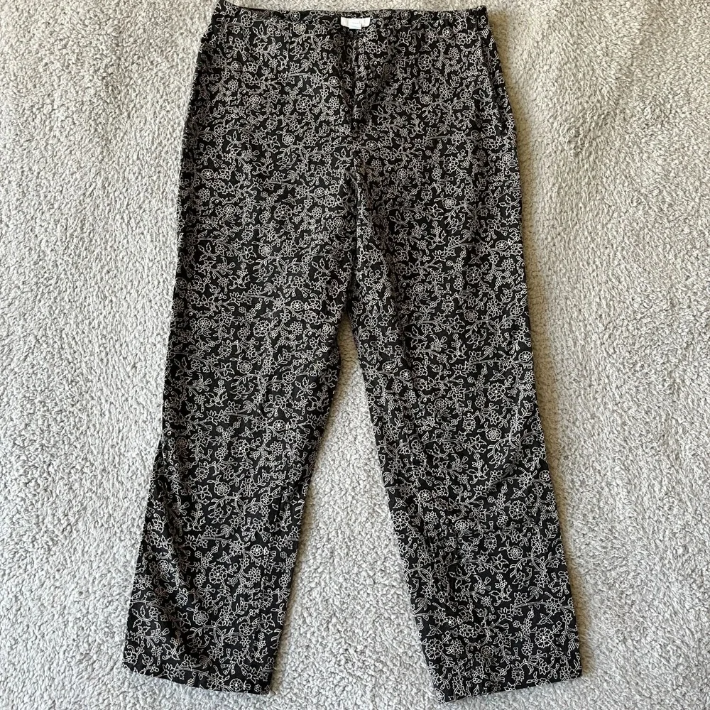 J.Jill Chino Pants Womens 2P Petite Black White Floral Ankle Crop Stretch Casual - Picture 1 of 12
